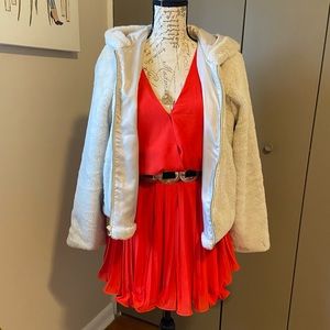New, never worn, Endless Rose Red Romper 🌹
